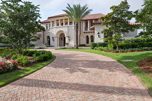 Best Custom Driveway Pavers  in Raymond, MS